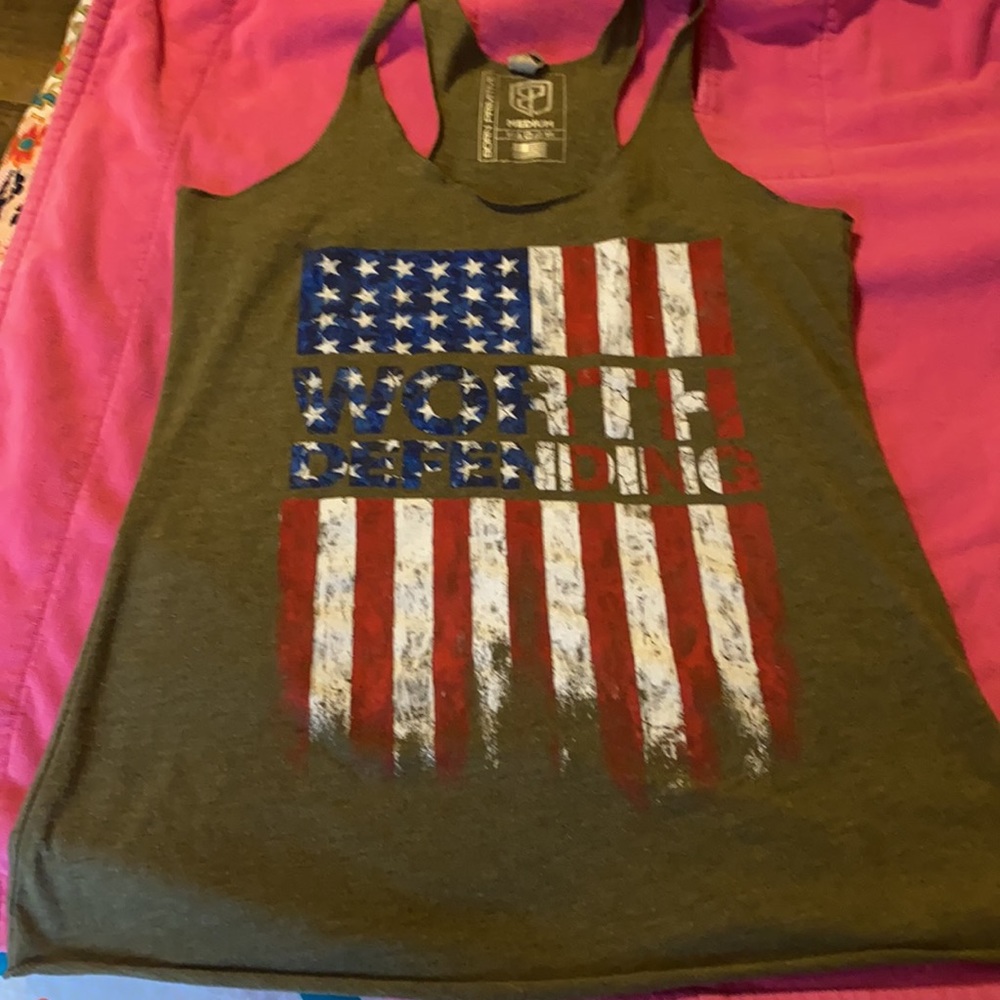 Born Primitive tank